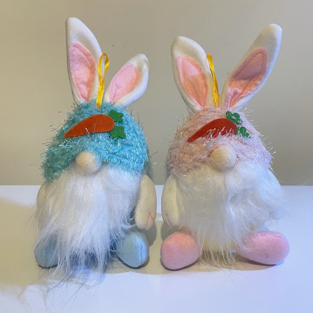 ❗️SALE❗️Easter Decorations (pink & blue bunnies)
